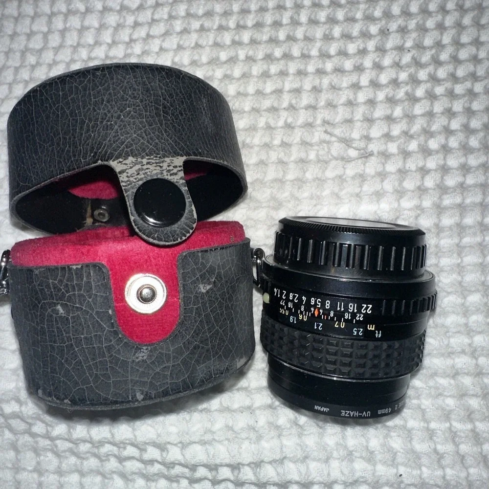 Vivitar 75-205mm f/3.8 MF MC Lens. Nikon Xenom Flash Speed light, PentaxAF, MORE